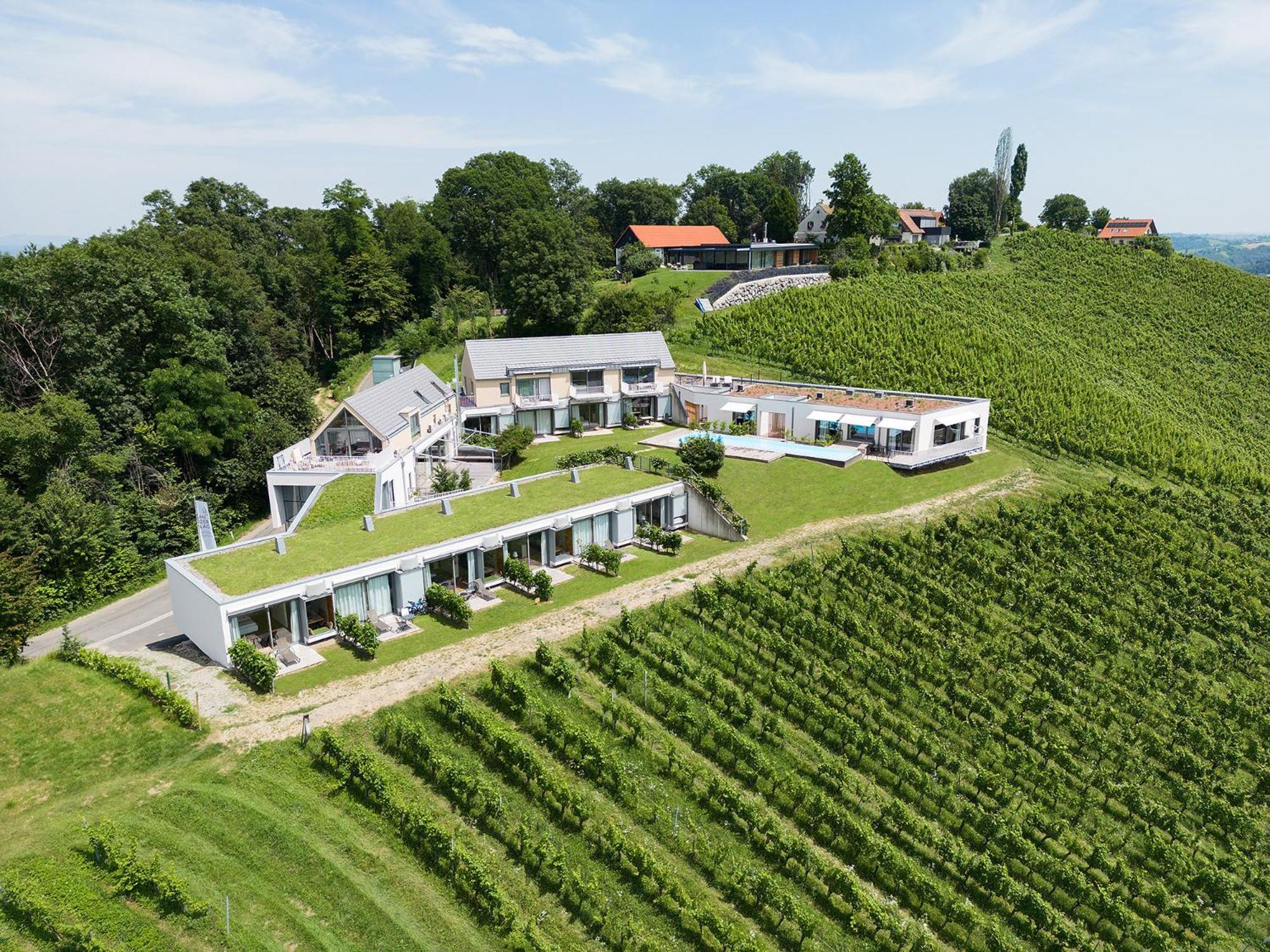 Relax Apartments An Der Lage Hochgrassnitzberg Spielfeld Exterior foto